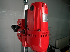 Крепление двигателя алмазной сверлильной установки Voll V-Drill 160